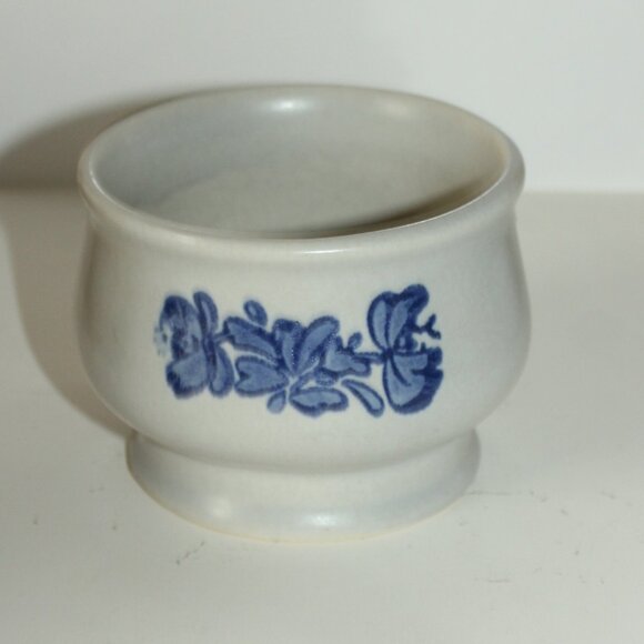 Pfaltzgraff Yorktowne Sugar Bowl No Lid 3" - Picture 1 of 1